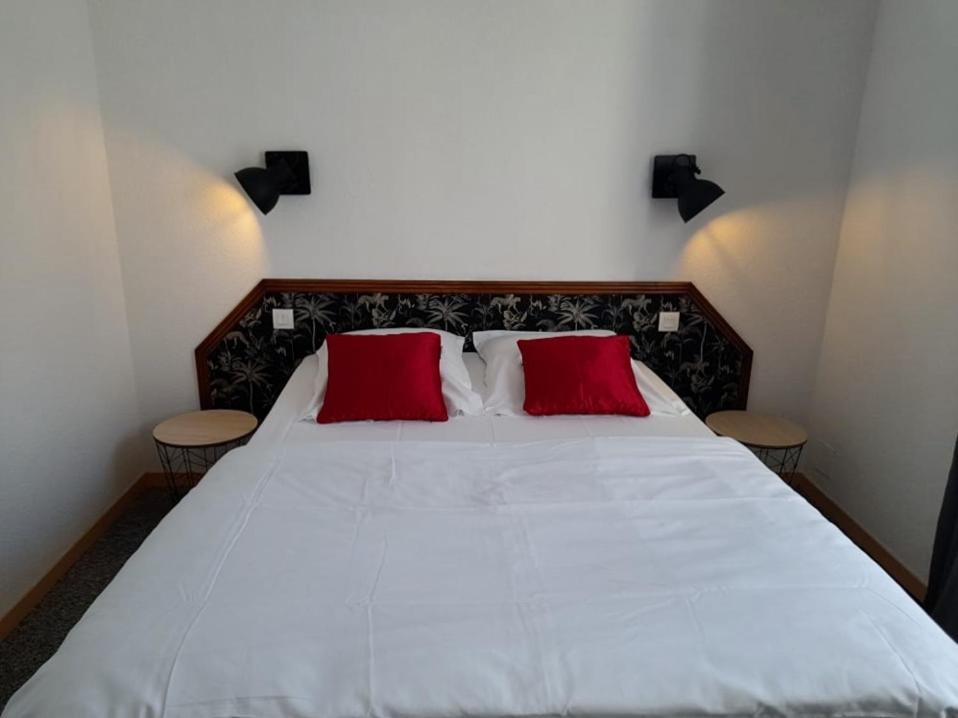 Hotel Les Deux Porches Verrieres  외부 사진