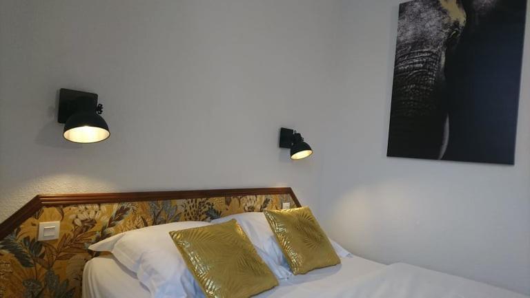 Hotel Les Deux Porches Verrieres  외부 사진