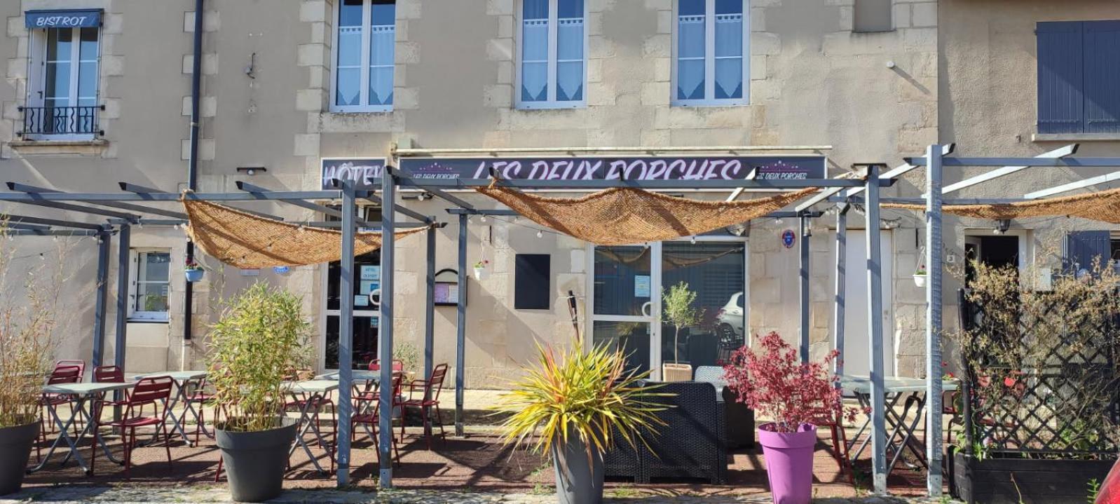 Hotel Les Deux Porches Verrieres  외부 사진
