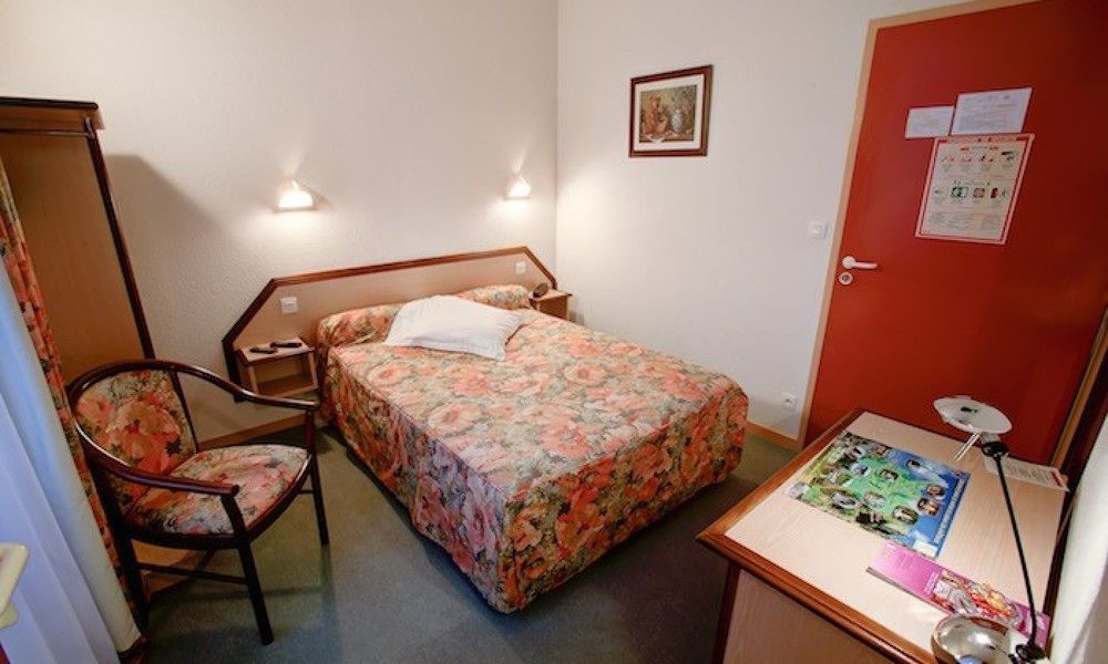 Hotel Les Deux Porches Verrieres  외부 사진