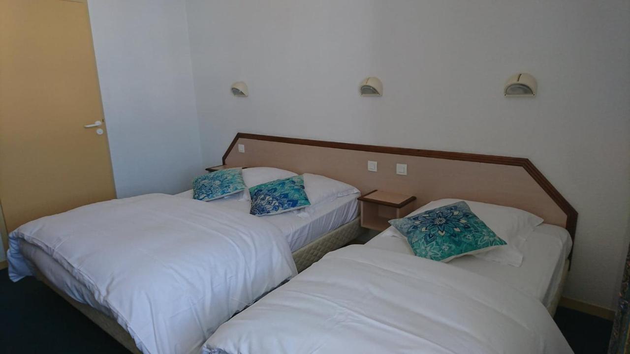 Hotel Les Deux Porches Verrieres  외부 사진